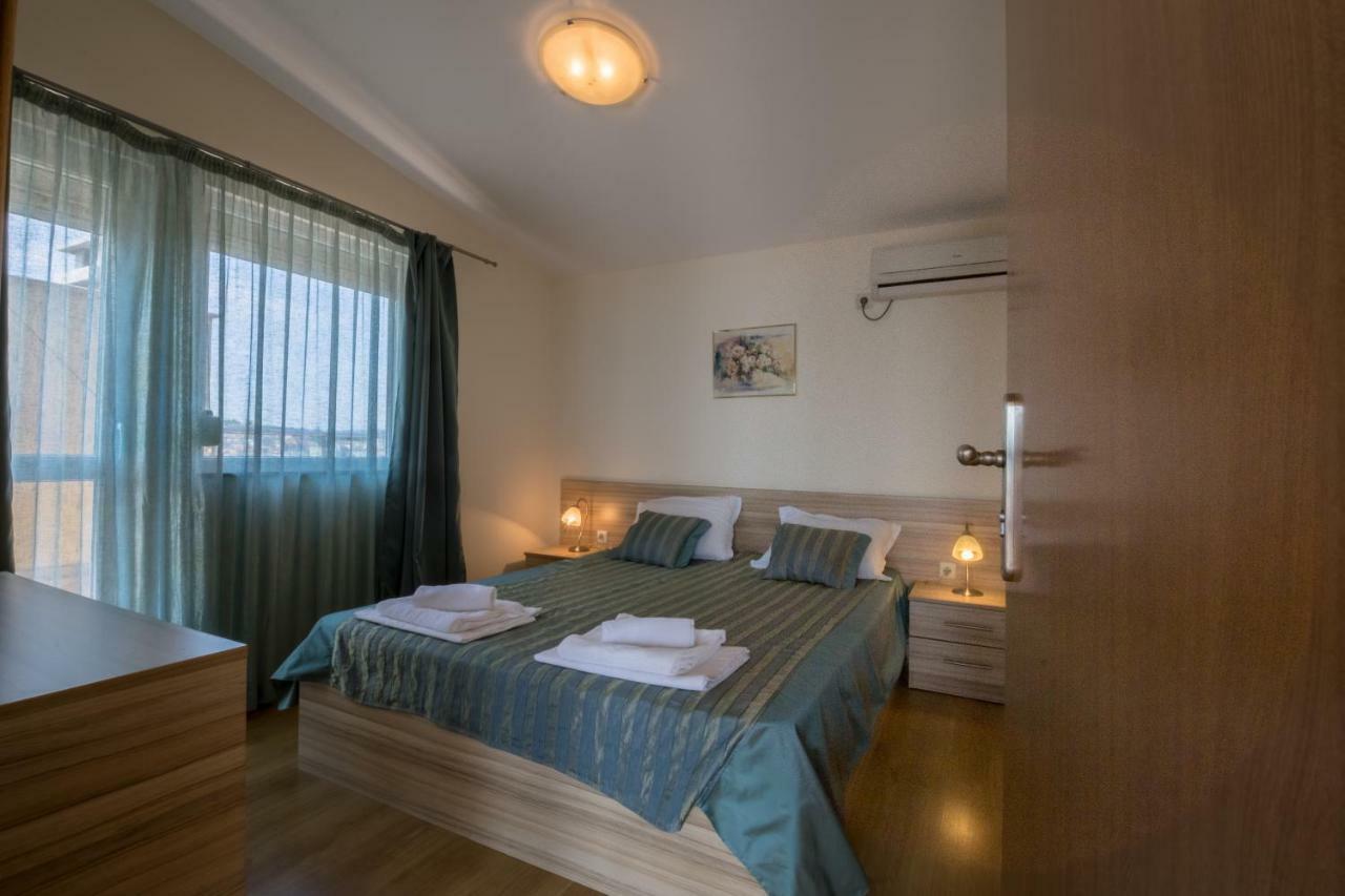 Hotel Briz Sozopol Esterno foto