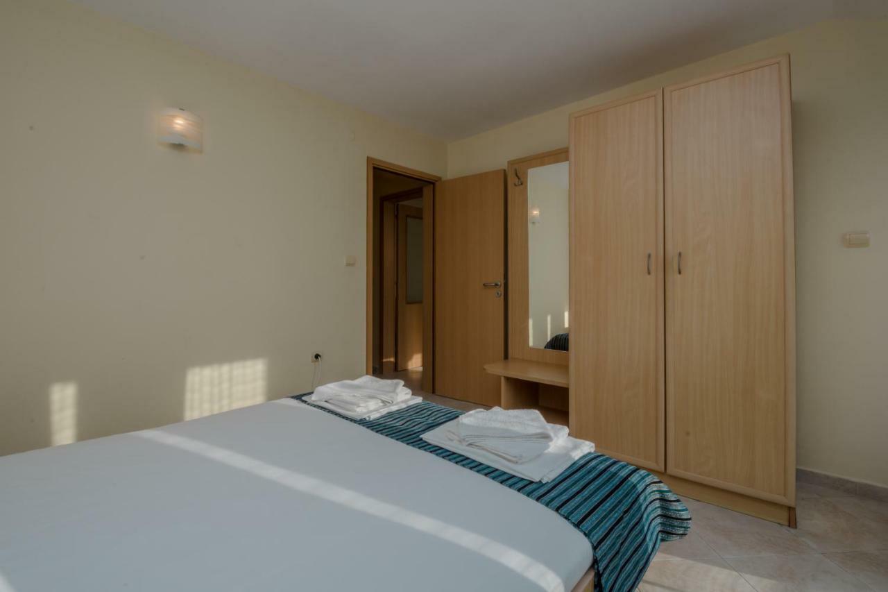 Hotel Briz Sozopol Esterno foto
