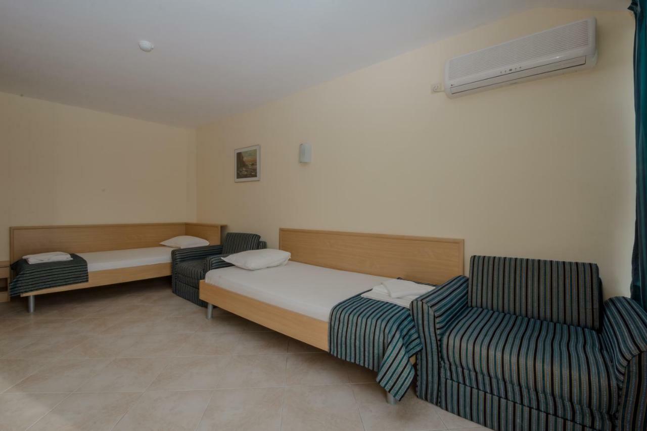 Hotel Briz Sozopol Esterno foto